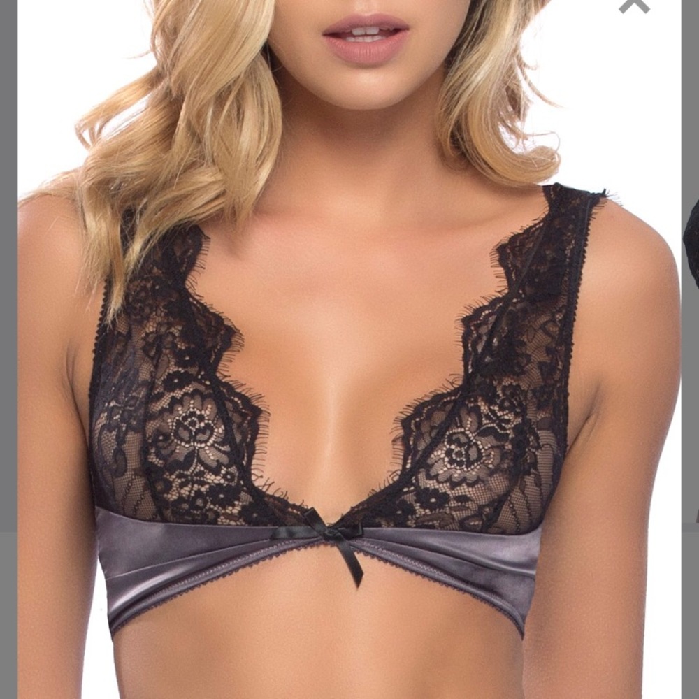 Lace bra